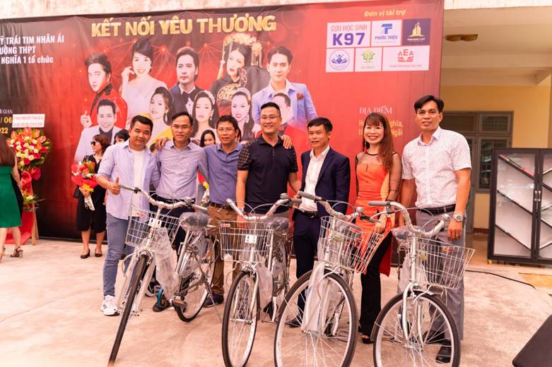 C&ocirc;ng ty Cổ phần INNOTECH Việt Nam c&ugrave;ng h&agrave;nh tr&igrave;nh thiện nguyện tại Quảng Ng&atilde;i - Ảnh 5.
