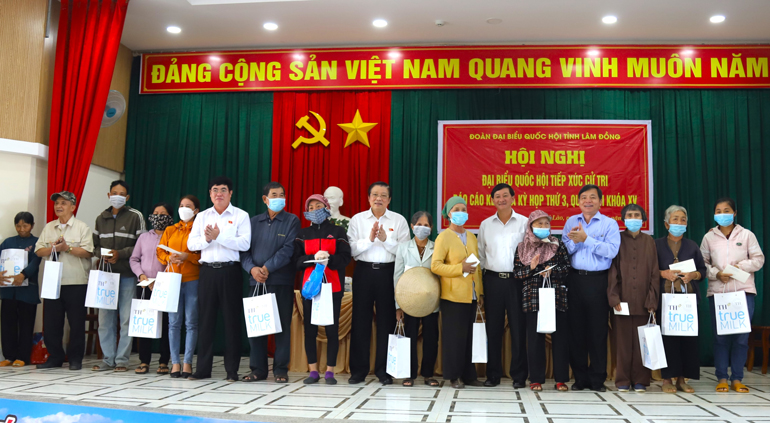 Trưởng Ban Nội ch&iacute;nh Trung ương: L&acirc;m Đồng cần xử l&yacute; nghi&ecirc;m tồn tại trong quản l&yacute; đất đai - Ảnh 2.