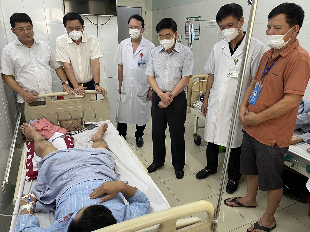 Bị vây bắt, kẻ buôn 15 bánh heroin dùng súng K59 bắn trọng thương công an