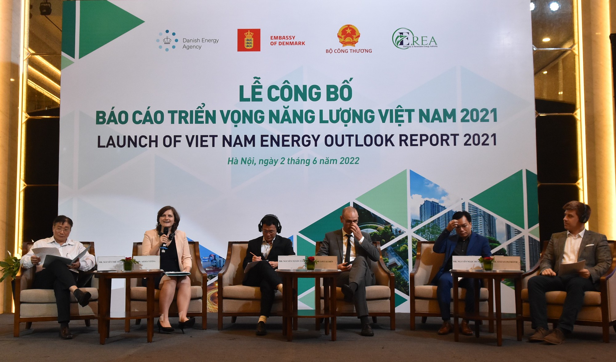 C&aacute;ch n&agrave;o để Việt Nam đạt mức ph&aacute;t thải r&ograve;ng bằng 0 v&agrave;o năm 2050? - Ảnh 1.