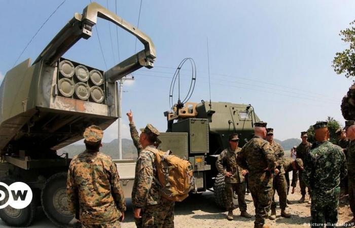 Nga chỉ trích Mỹ “châm dầu vào lửa” ở Ukraine - Ảnh 1.