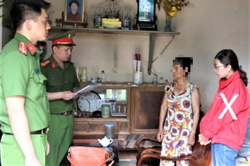 Nữ lớp phó lấy hàng trăm triệu tiền học phí của bạn học để đầu tư tiền ảo