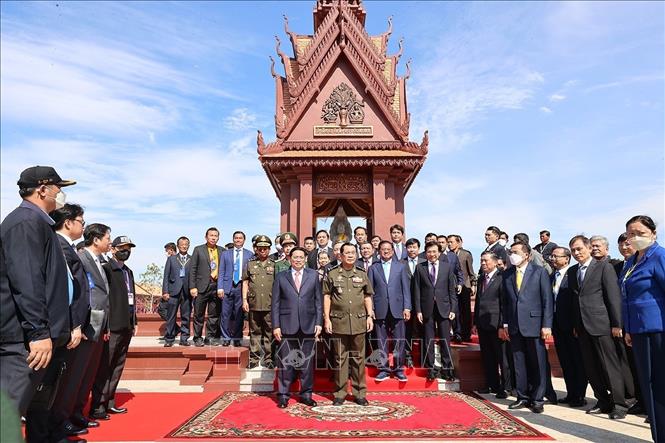 Kỷ niệm 45 năm Con đường tiến tới đánh đổ chế độ diệt chủng Pol Pot của Thủ tướng Hun Sen - Ảnh 3.