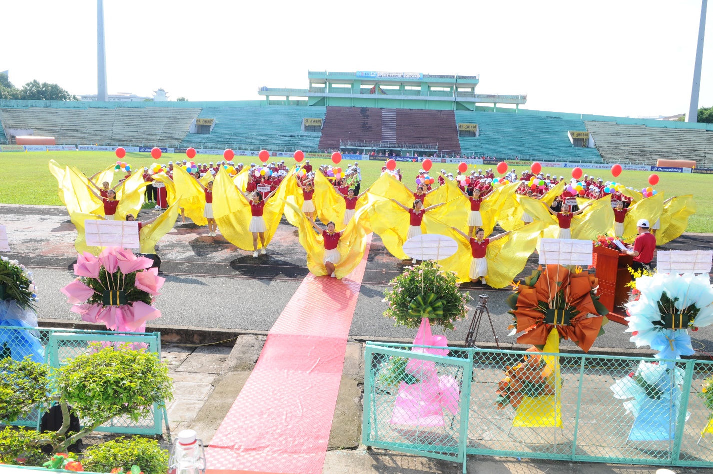 Khai mạc hội thao Agribank Chi nh&aacute;nh Long An lần thứ 19 - Ảnh 1.