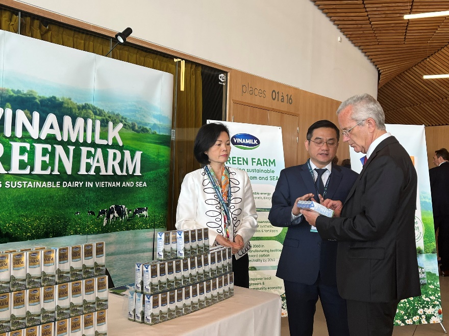 M&ocirc; h&igrave;nh ph&aacute;t triển bền vững Vinamilk Green Farm được chia sẻ tại hội nghị sữa to&agrave;n cầu - Ảnh 2.