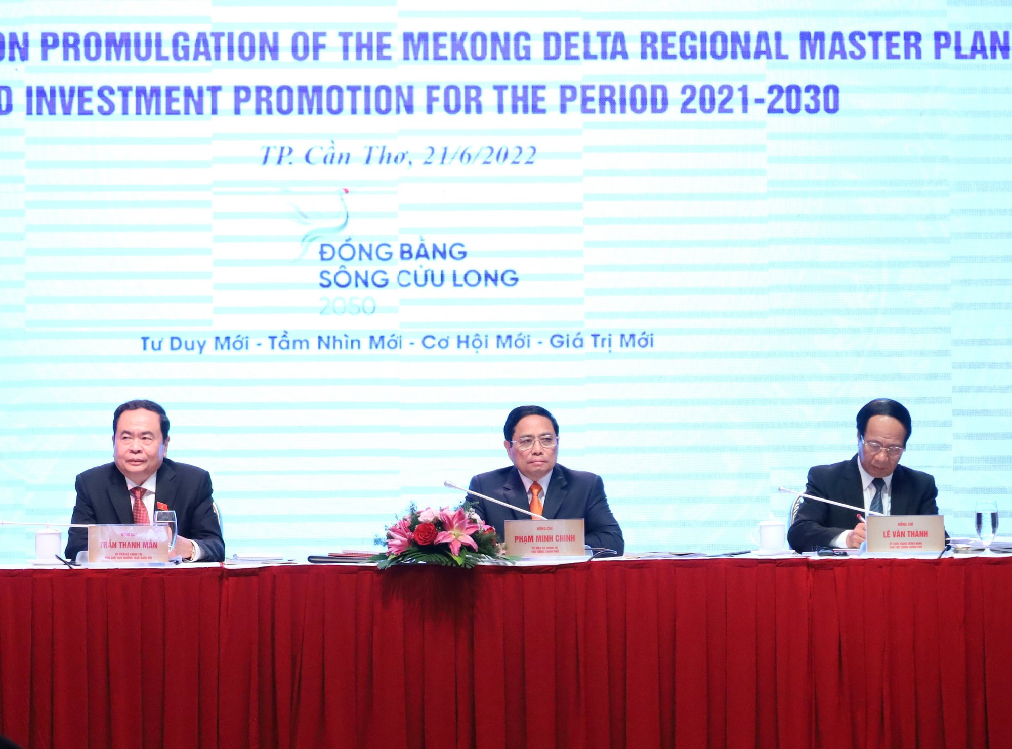 Đầu tư 460.000 tỉ đồng cho ĐBSCL - Ảnh 1.