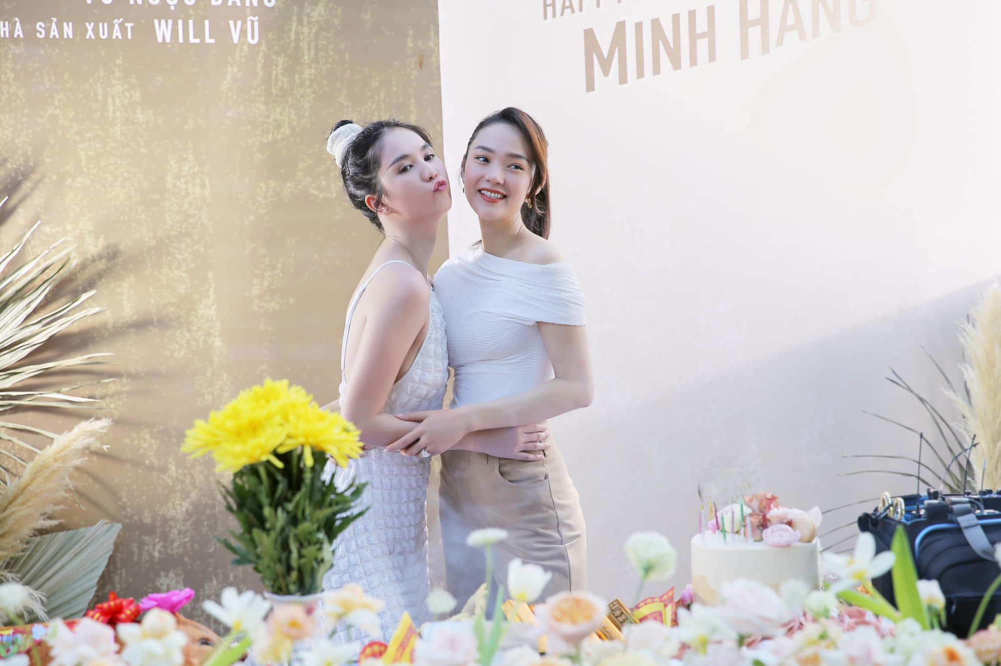 Sau tiệc cưới, Minh Hằng đóng phim cùng Ngọc Trinh