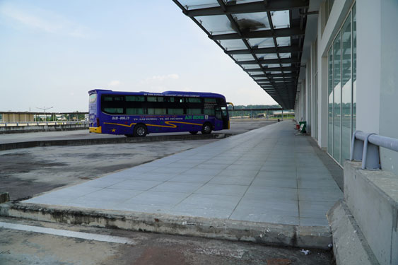 "Giải cứu" Bến xe Miền Đông mới