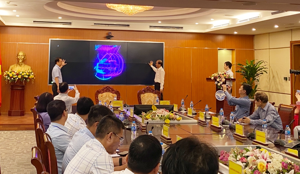 Bộ TT-TT phát động Giải thưởng “Sản phẩm công nghệ số Make in Viet Nam năm 2022"