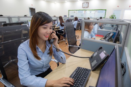 Kiểm so&aacute;t mức ti&ecirc;u thụ điện tăng m&ugrave;a nắng n&oacute;ng - Ảnh 1.