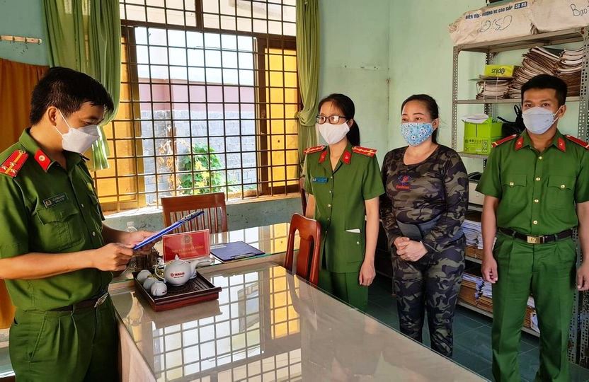 Hy Hữu: Người đàn bà ở Quảng Ngãi hoãn ở tù đến tận 14 năm vì... 4 lần mang thai