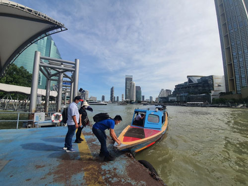 Tour du lịch nước ngoài: Còn nhiều rào cản
