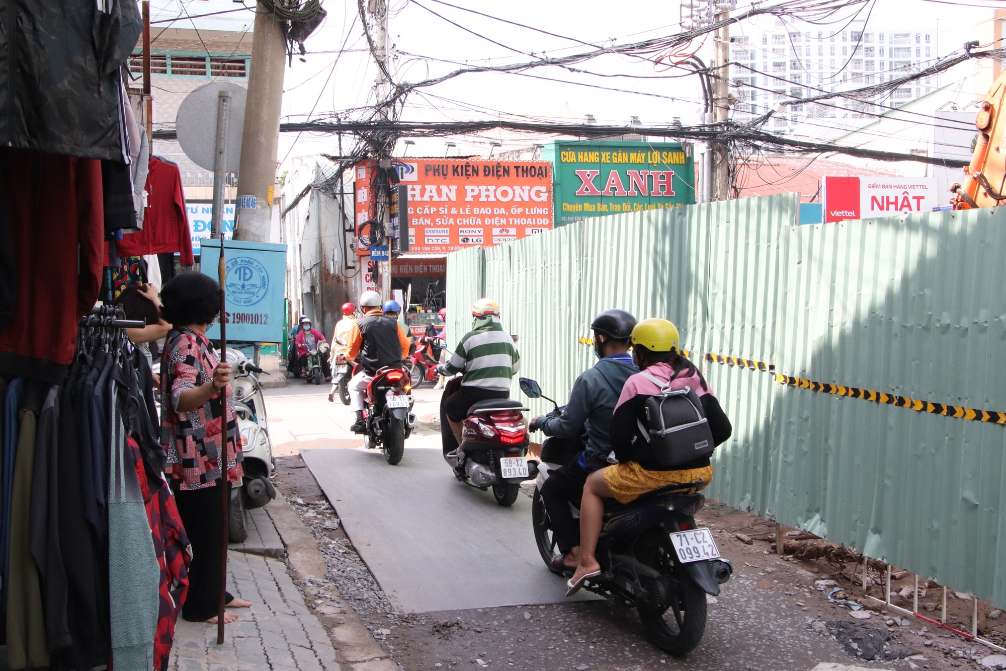 Ng&aacute;n với h&igrave;nh ảnh đường V&otilde; Văn Ng&acirc;n, TP Thủ Đức - Ảnh 6.