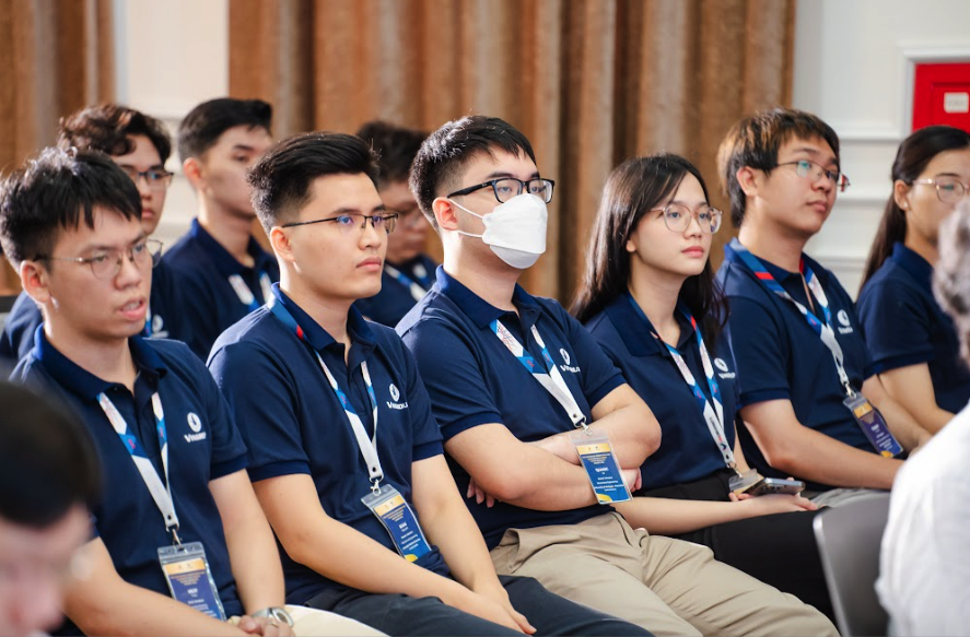 30 nh&agrave; khoa học trẻ ưu t&uacute; nhận học bổng thạc sĩ, tiến sĩ tại c&aacute;c trường danh tiếng thế giới - Ảnh 3.