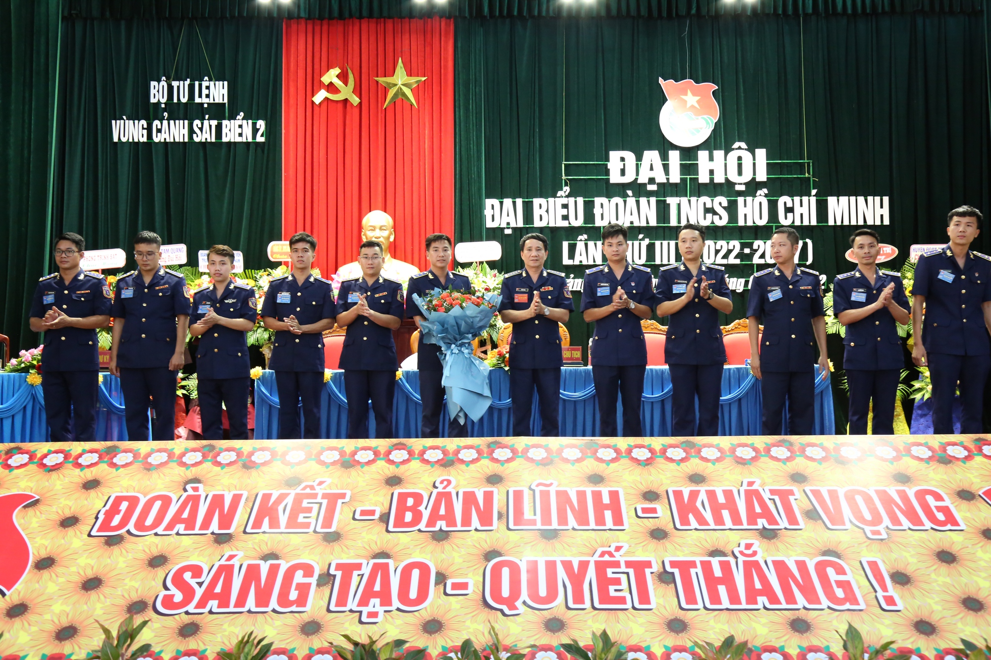Đoàn thanh niên Bộ Tư lệnh Vùng Cảnh sát biển 2 quyết tâm thực hiện 3 khâu đột phá - Ảnh 3.