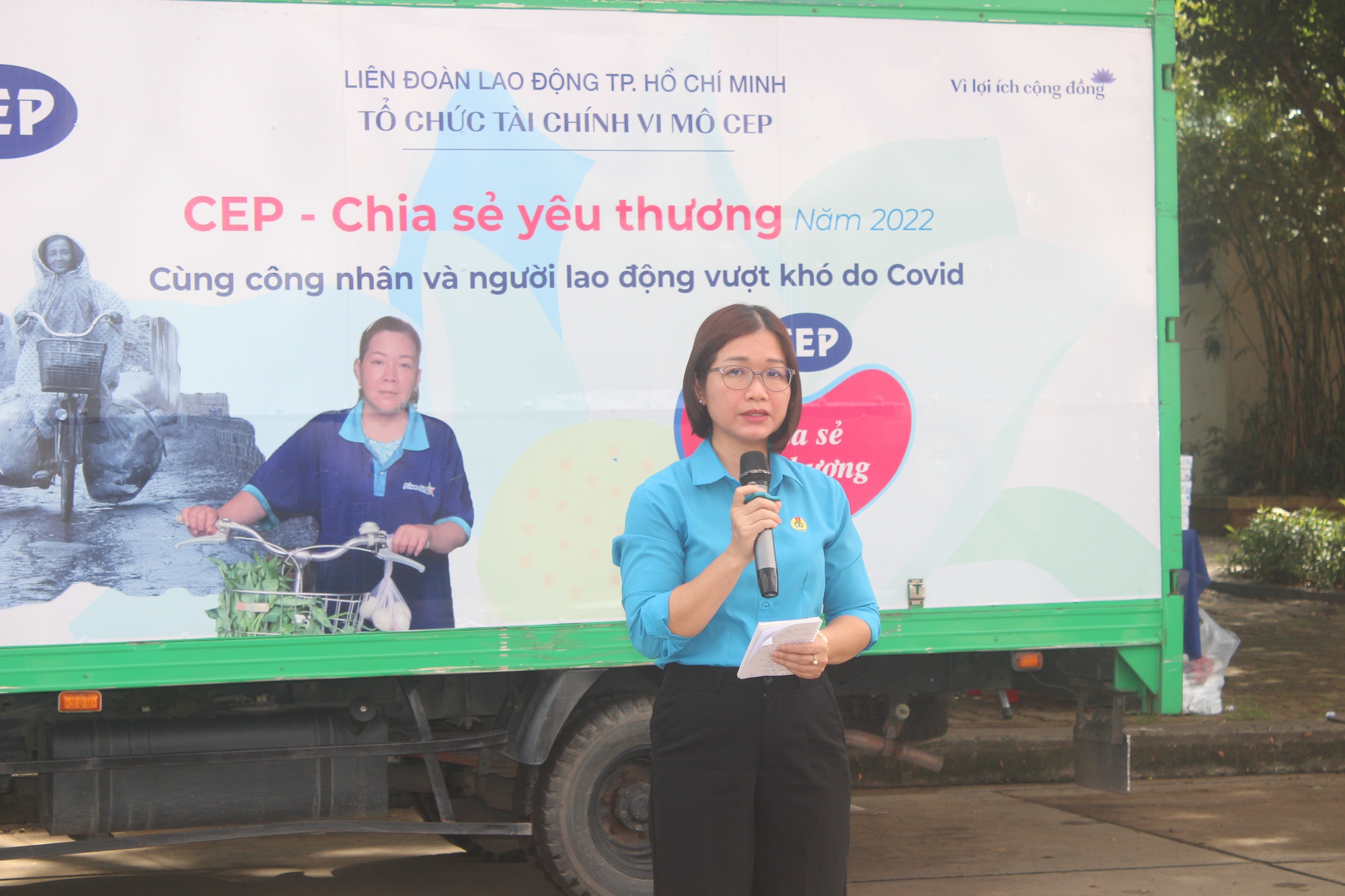 Chuyến xe CEP chia sẻ yêu thương đến với người nghèo tỉnh Long An - Ảnh 2.