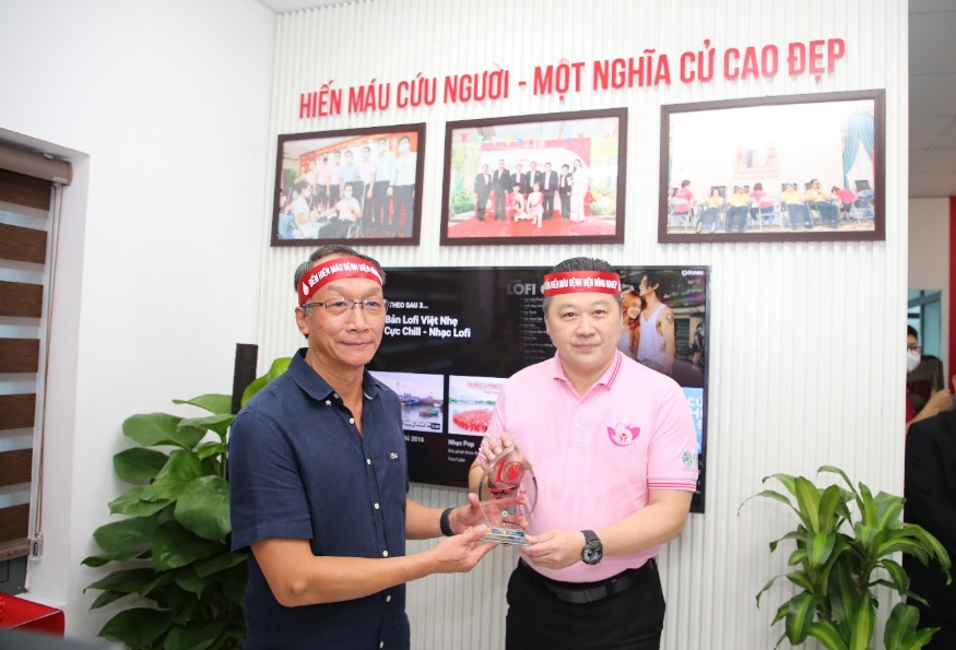 Khai trương điểm hiến máu Bệnh viện Đa khoa Nông nghiệp