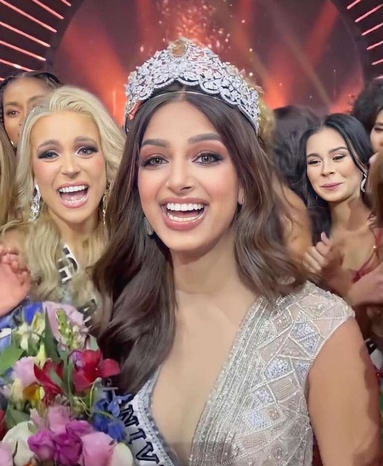 Hoa hậu Hoàn vũ 2021 Harnaaz Sandhu: "Ai bị chê mà chả buồn"
