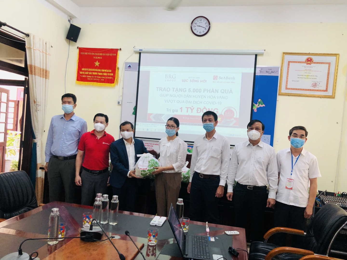 BRG v&agrave; SeABank ủng hộ TP Đ&agrave; Nẵng 11,6 tỉ đồng để chống dịch Covid-19 - Ảnh 2.