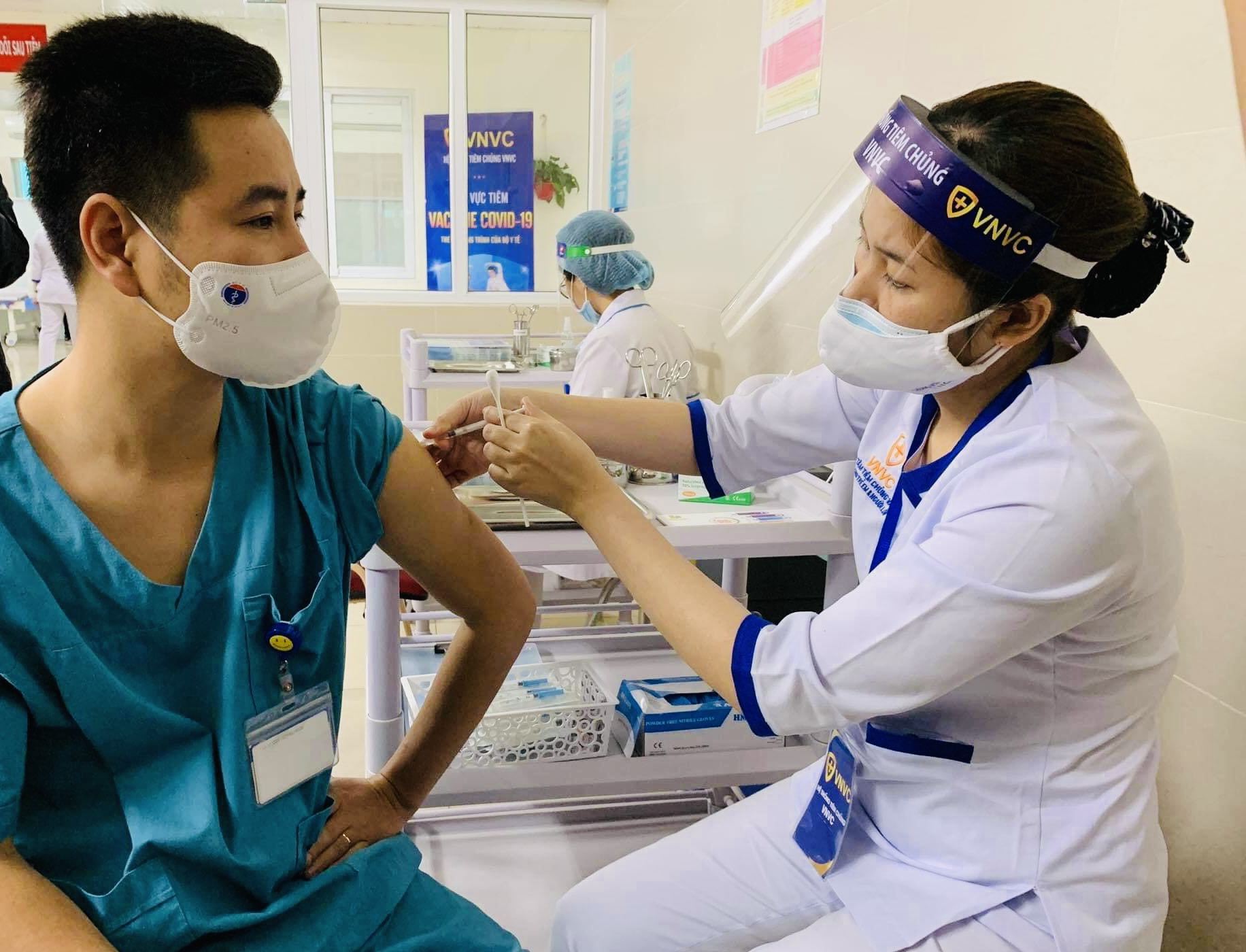 Số ca mắc tăng nhẹ, không lơ là với biến thể Covid-19!