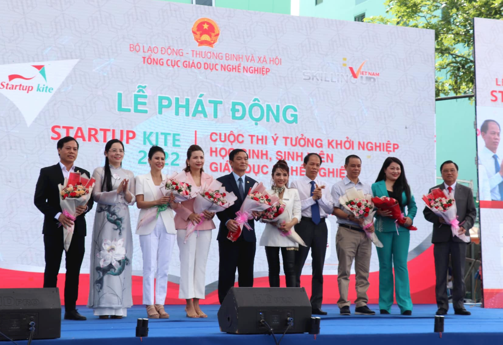 Khơi dậy tinh thần khởi nghiệp trong học sinh, sinh viên