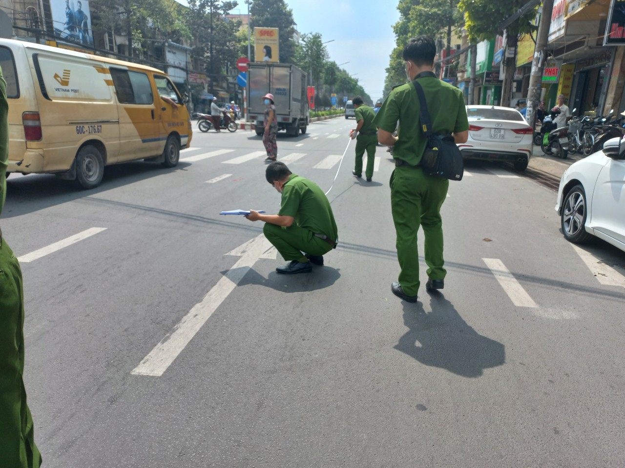 Vụ thiếu niên bị bắn chết trên đường phố: Bắt giữ 7 người - Ảnh 3.