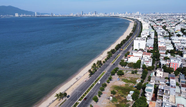 Đánh thức tiềm lực đường "5 sao" ven biển Đà Nẵng