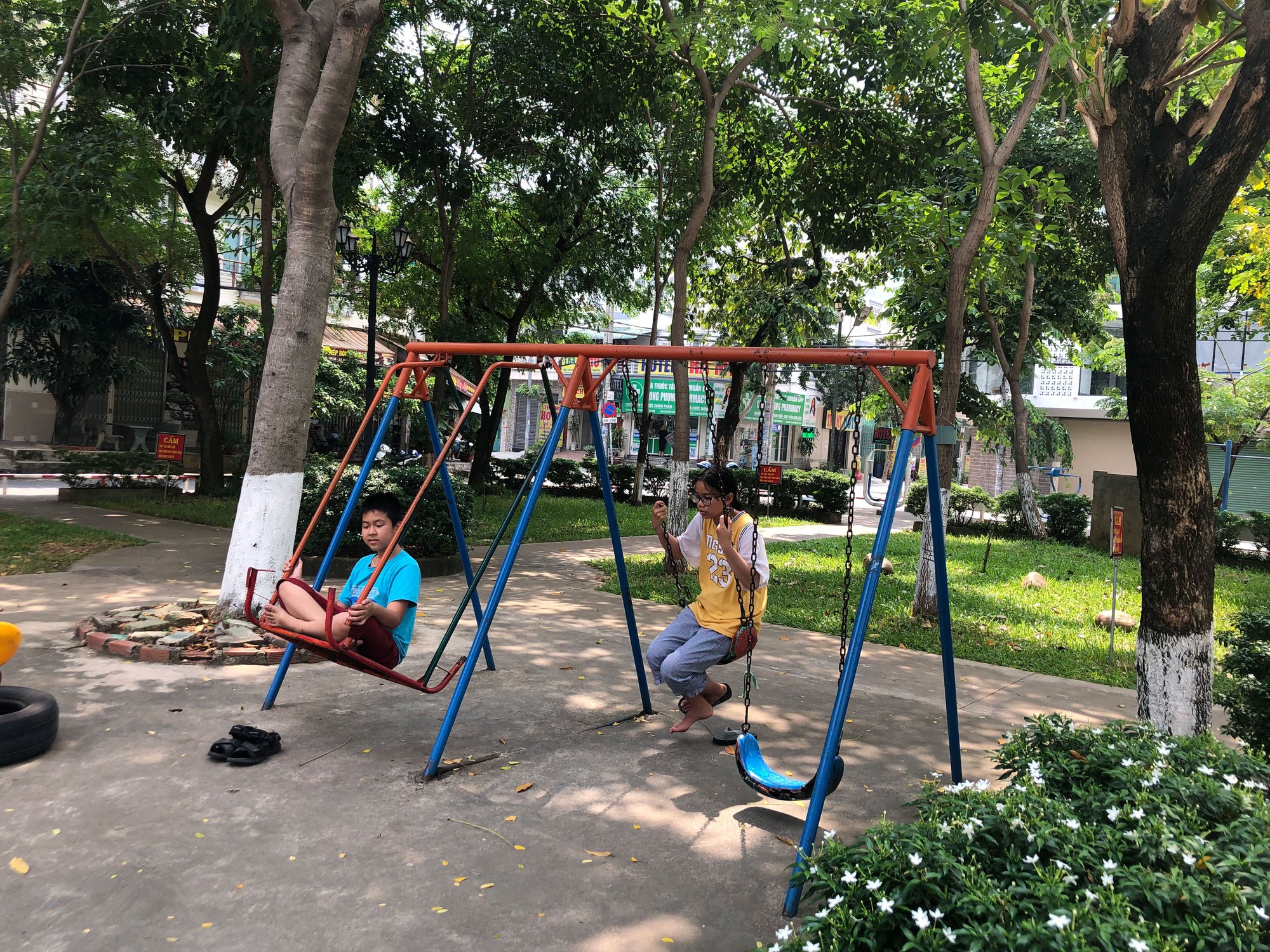 Biến đất c&ocirc;ng, đầm lầy, b&atilde;i r&aacute;c th&agrave;nh c&ocirc;ng vi&ecirc;n - Ảnh 2.