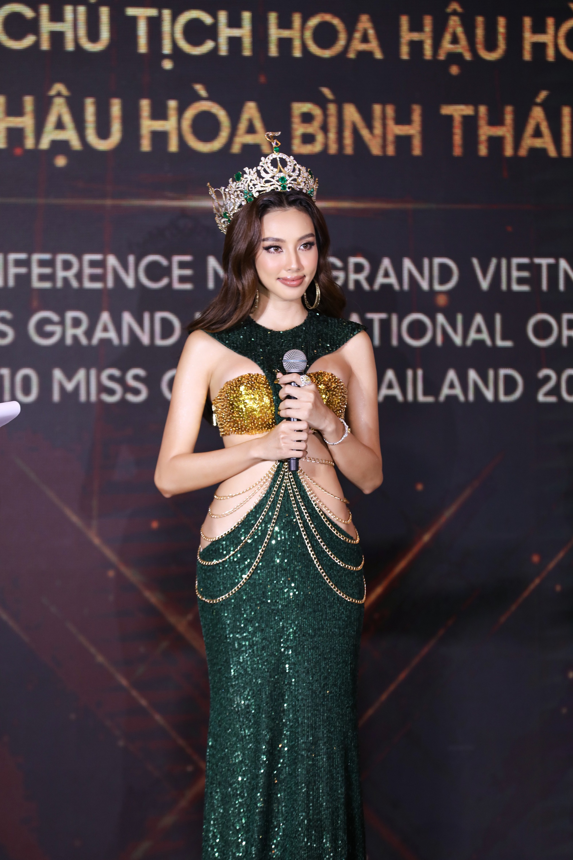 C&ocirc;ng ty Sen V&agrave;ng l&ecirc;n tiếng về tranh chấp sở hữu t&ecirc;n Hoa hậu h&ograve;a b&igrave;nh Việt Nam - Ảnh 1.