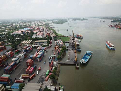 Tổng sản phẩm quốc nội của Đồng Nai tăng trưởng cao nhất Đông Nam bộ trong 6 tháng đầu năm - Ảnh 3.