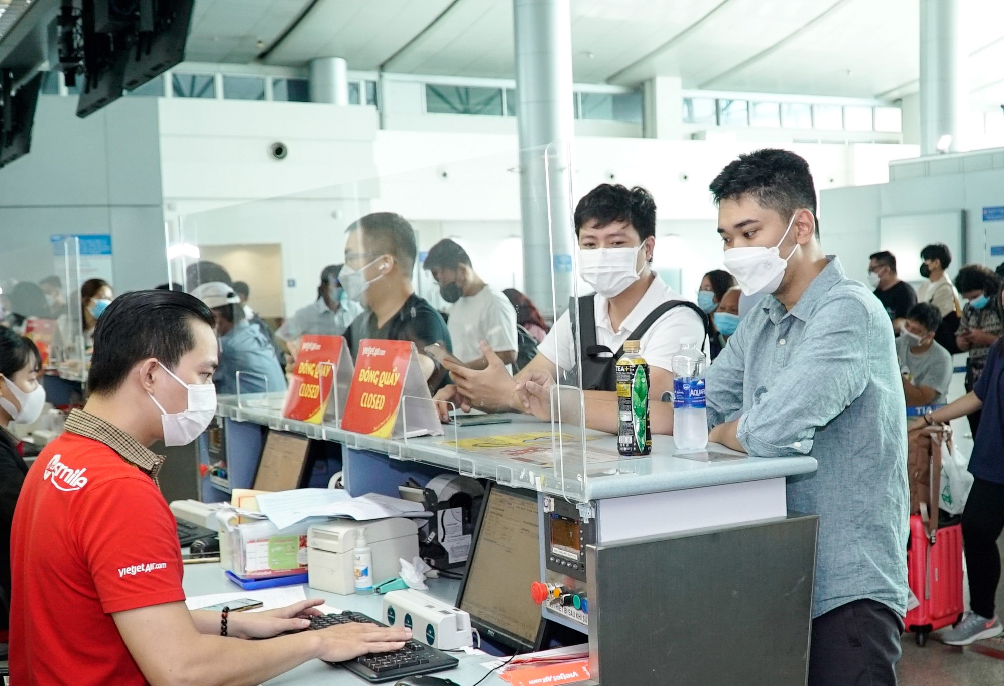 Mở lại đường bay H&agrave; Nội - Busan, TP HCM - Phuket - Ảnh 3.