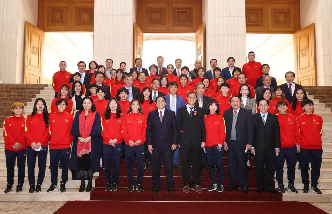 Golf Long Thành trao thưởng 5 tỉ đồng cho các vận động viên có thành tích xuất sắc tại SEA Games 31 - Ảnh 2.