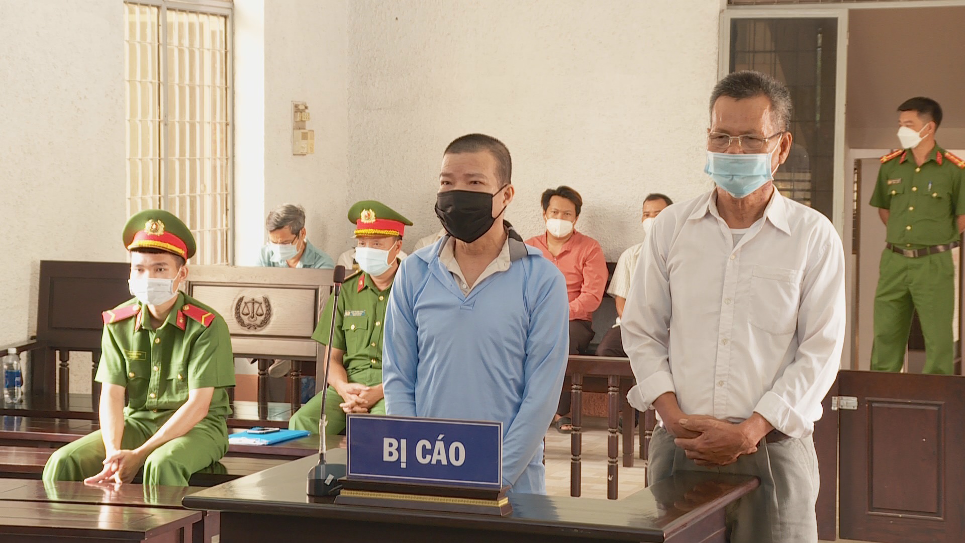 Giết gái bán dâm vì nghi nhiễm HIV, người đàn ông lãnh 18 năm tù