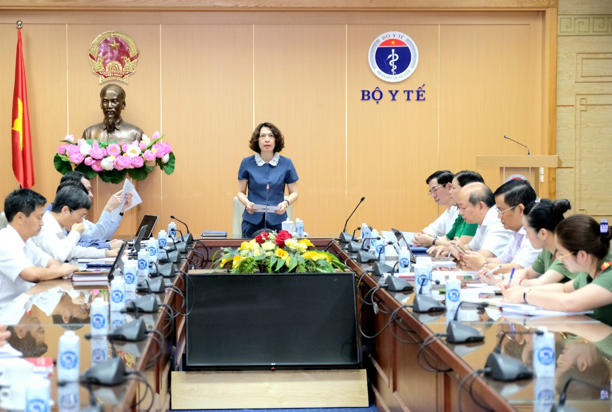 40 sở y tế, bệnh viện báo cáo có tình trạng thiếu thuốc