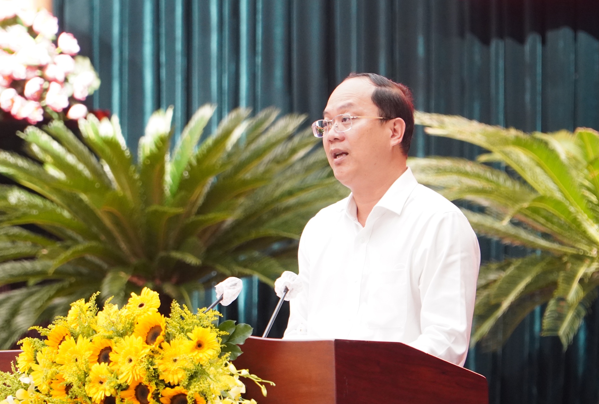 B&iacute; thư Th&agrave;nh ủy TP HCM Nguyễn Văn N&ecirc;n: S&aacute;ng tạo để đem lại hiệu quả - Ảnh 3.