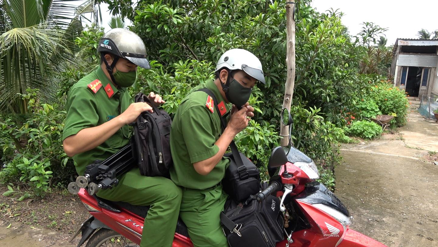 C&ocirc;ng an gần d&acirc;n, giải quyết việc d&acirc;n cần - Ảnh 2.