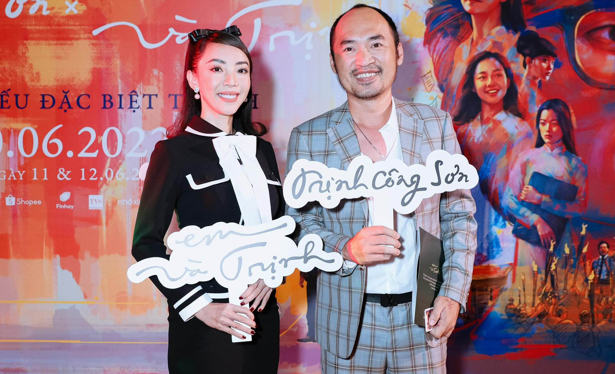 Sao Việt rộn rã trên thảm đỏ ra mắt phim về nhạc sĩ Trịnh Công Sơn