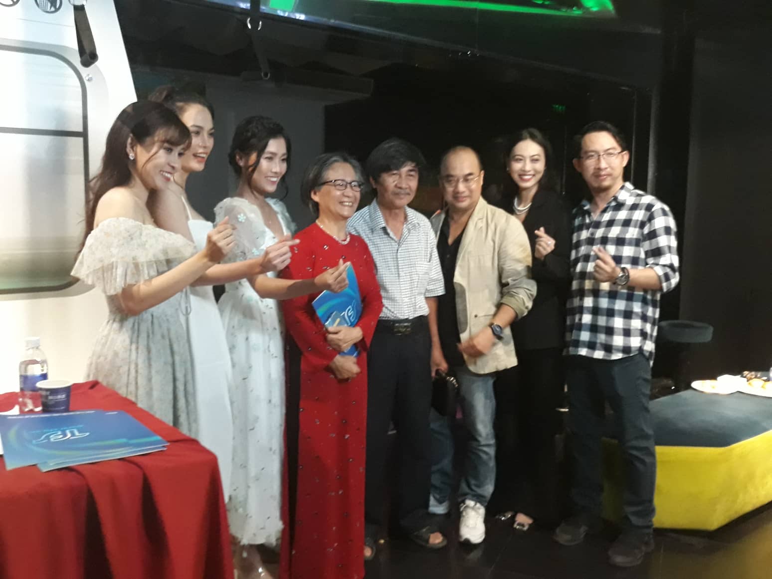 “Giã từ những đêm hoang” gặp nhiều chua cay vì dịch Covid-19 - Ảnh 1.