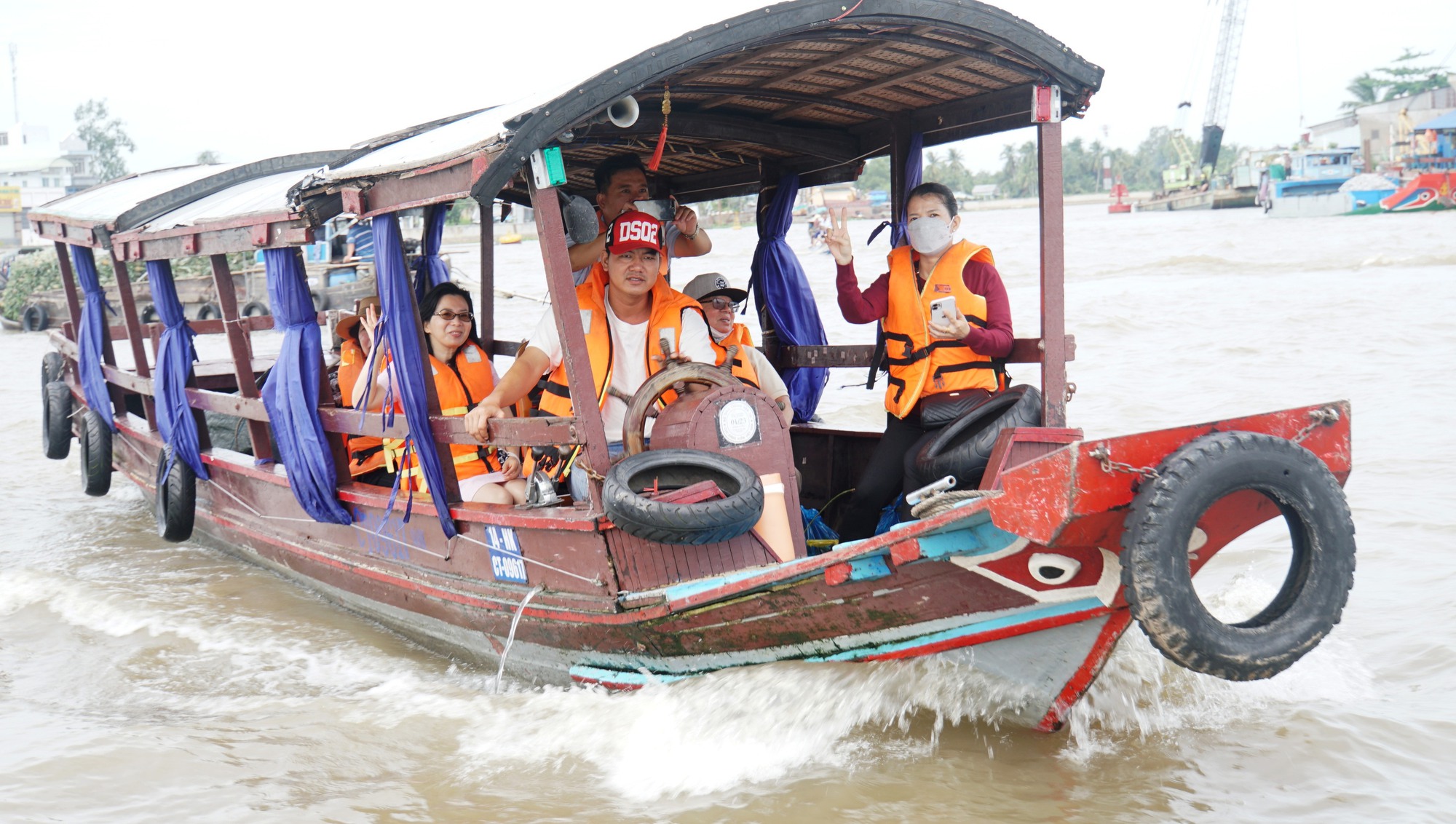 Chi&ecirc;m ngưỡng 1 trong 10 khu chợ nổi nhộn nhịp nhất thế giới - Ảnh 6.