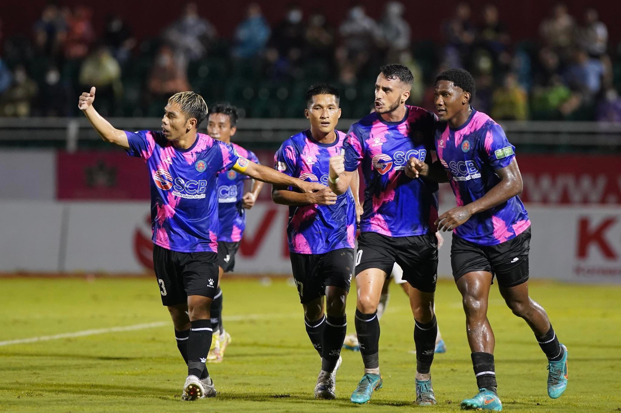Vòng 6 V-League 2022 – cầu trường Việt tràn ngập drama - Ảnh 4.