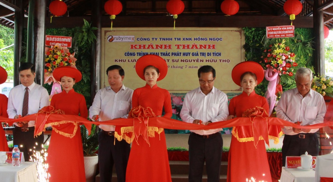 Long An kỷ niệm 112 năm ngày sinh luật sư Nguyễn Hữu Thọ