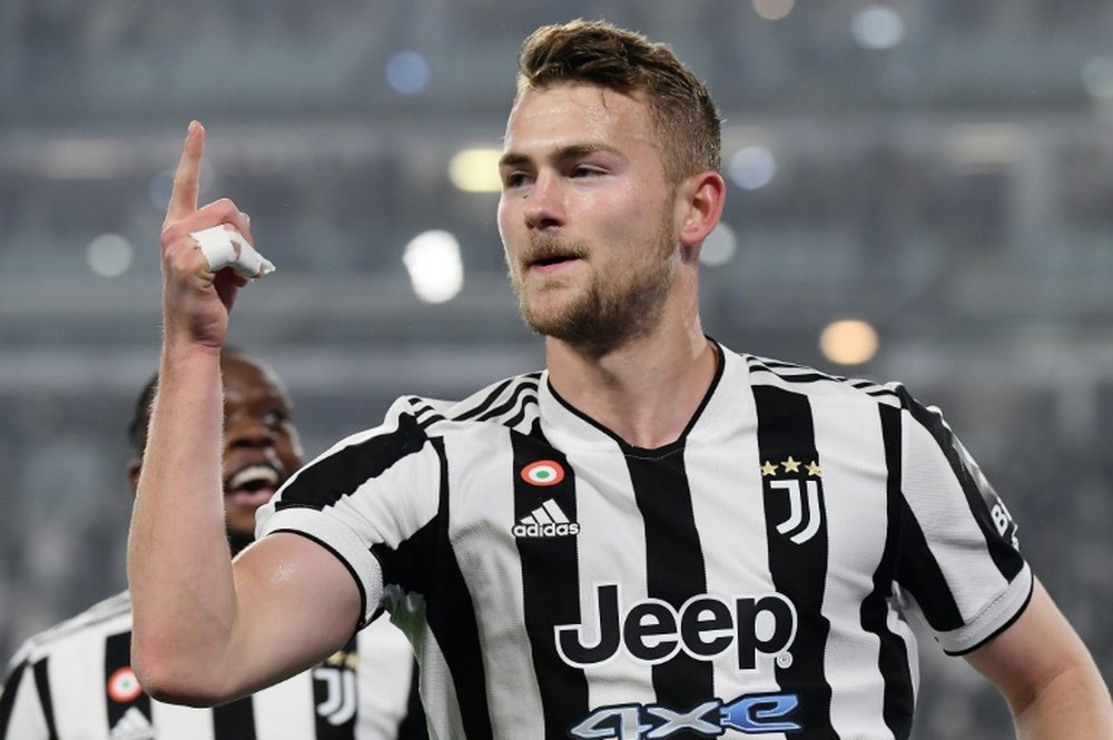 Bayern Munich sẵn sàng tung "bom tấn" Matthijs De Ligt