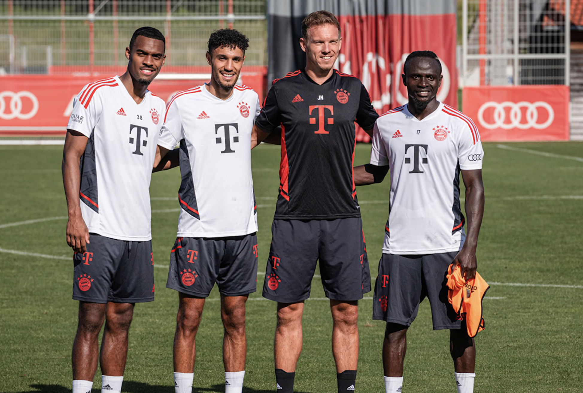 Bayern Munich sẵn sàng tung bom tấn Matthijs De Ligt - Ảnh 5.