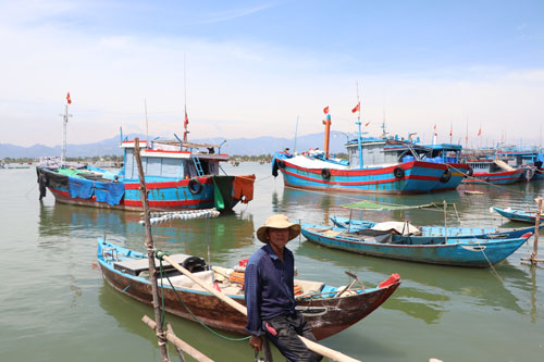 Chậm hỗ trợ ngư dân do... thiếu cán bộ
