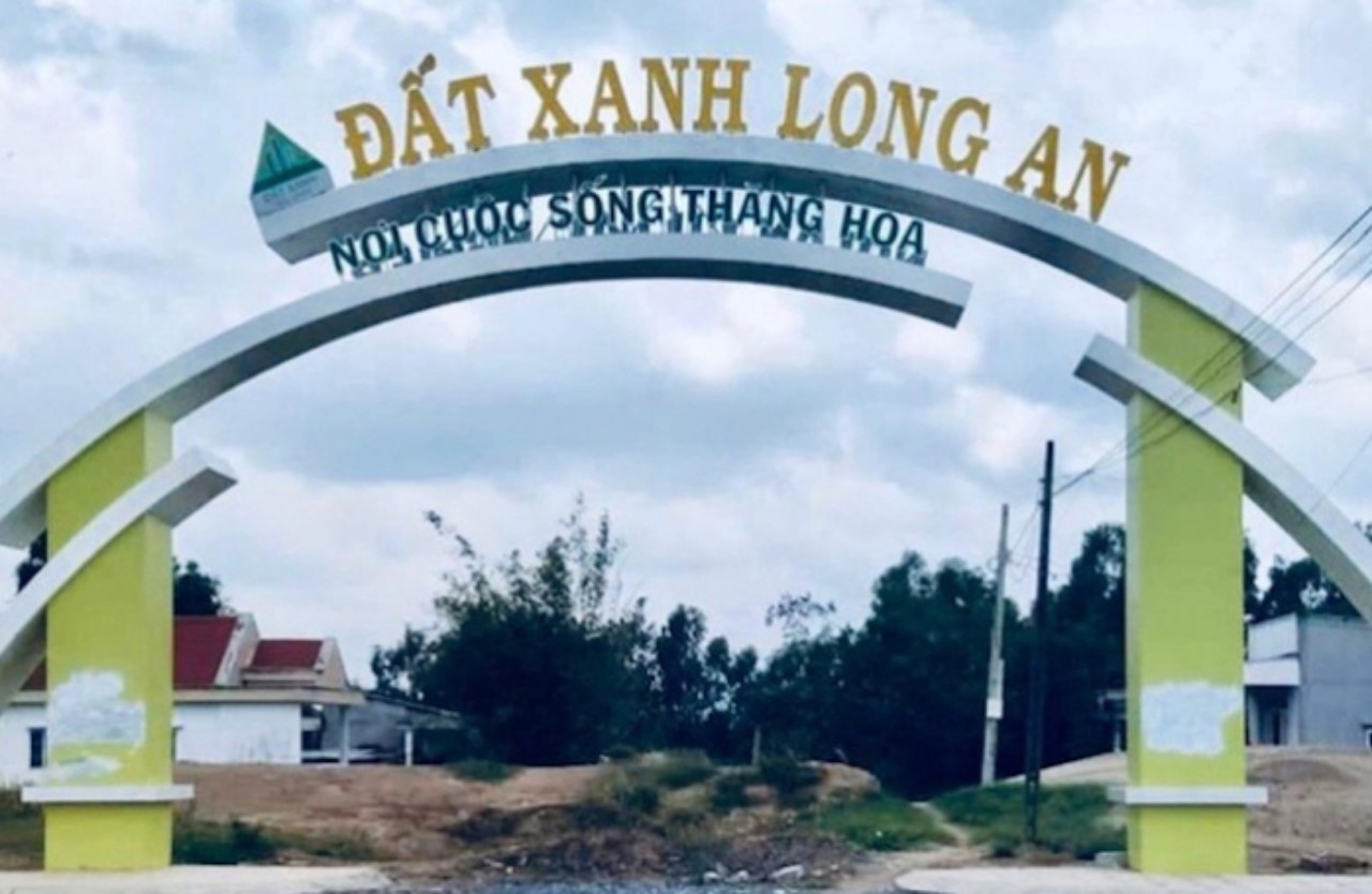 Bắt đôi vợ chồng lừa đảo khiến nhiều người lao đao - Ảnh 1.