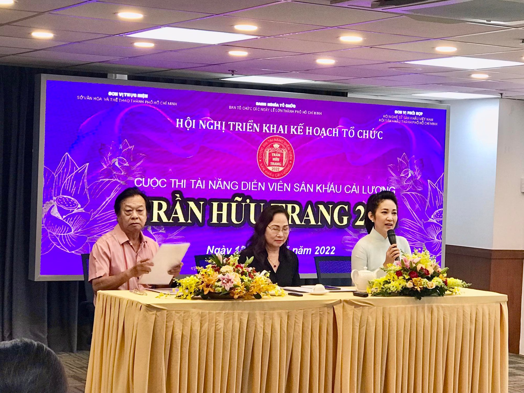 Khởi động m&ugrave;a 2  cuộc thi T&agrave;i năng diễn vi&ecirc;n s&acirc;n khấu cải lương Trần Hữu Trang - Ảnh 3.