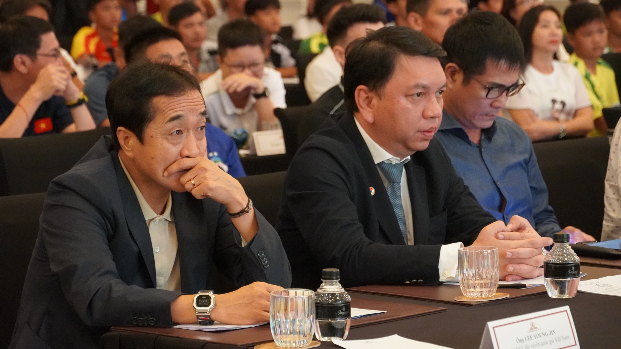 Trợ lý HLV Park Hang-seo "truyền lửa" cho bóng đá BR-VT