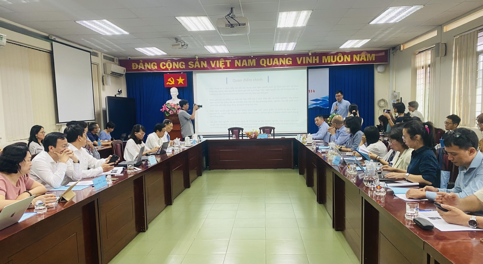 Nghị quyết 54 có những cái "cho cũng như không có"