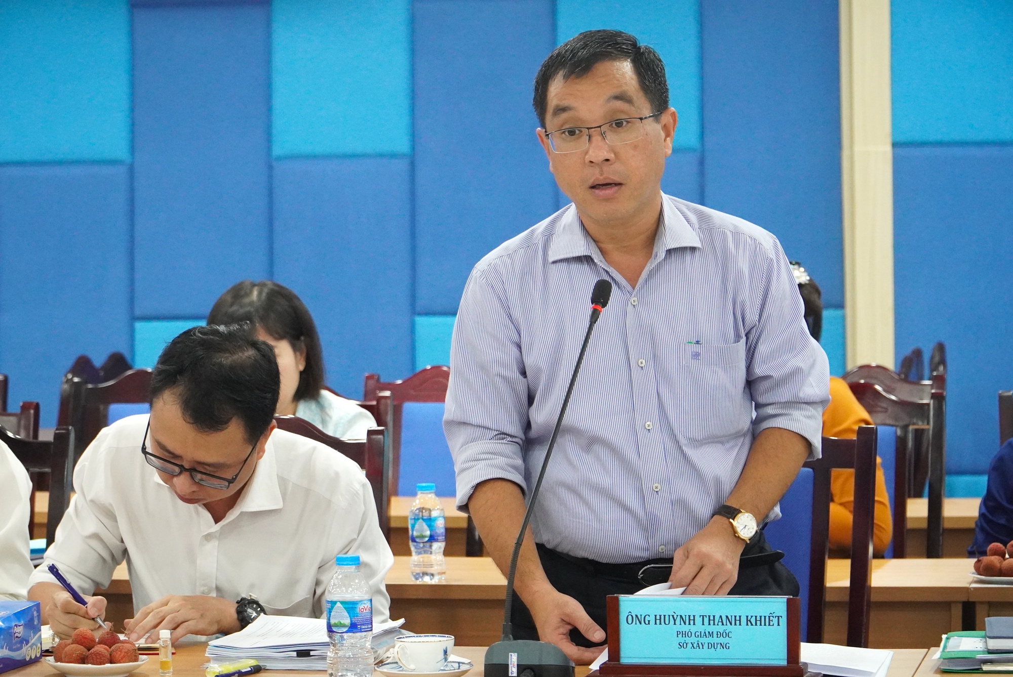 TP HCM: Giấy ph&eacute;p x&acirc;y dựng bị treo cả năm v&igrave; chờ &yacute; kiến - Ảnh 2.