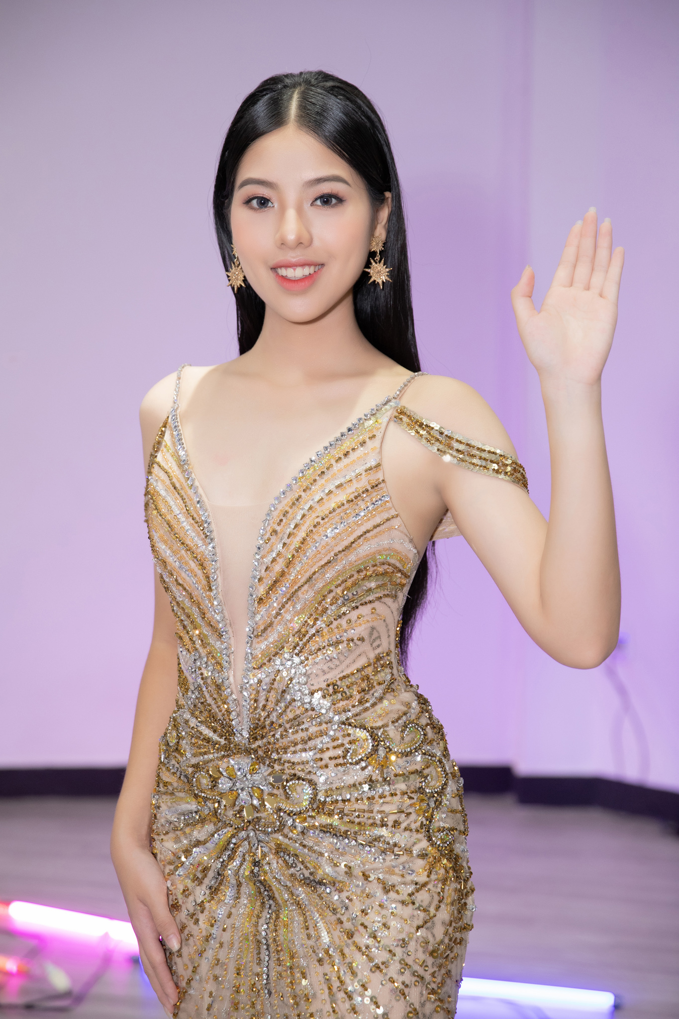 Hoa hậu Si&ecirc;u quốc gia 2013 truyền b&iacute; quyết cho người đẹp Việt  - Ảnh 6.